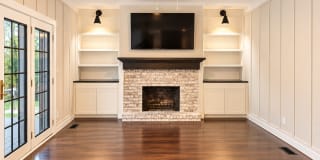 Beautifully Renovated 3-Bedroom Home in Southwood with 2-Car Garage! Gallery 1