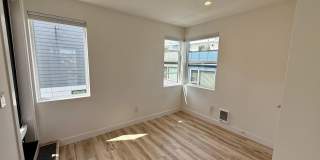 Beacon Hill Townhome Gallery 13