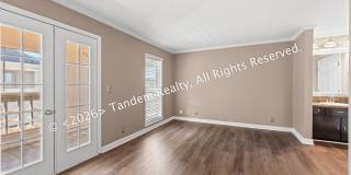 937 Russell St Apt 10 Gallery 19