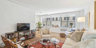 220 W Rittenhouse Sq Gallery 1