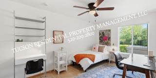 2824 East Sierra Vista Road - 1 Gallery 27