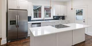 Knoxville 37917 - 4 bedroom, 3 bath home - Call Ryan Fogarty 865-333-4840 Gallery 3