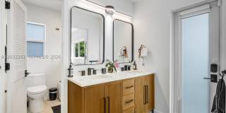 930 Stillwater Dr Gallery 20