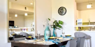 360 Luxury Apartments Gallery 40