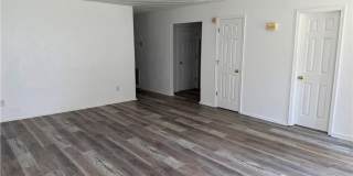 1022 Kenton Avenue Gallery 4
