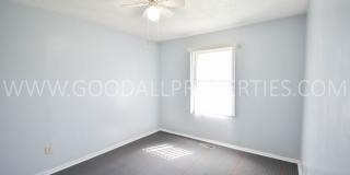 2 Bedroom 1 bath duplex with unfinished basement near Merle Hay Mall Gallery 10