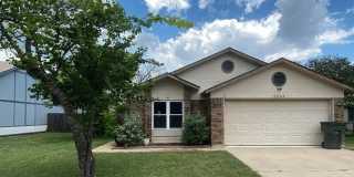 2505 Hemlock Drive Gallery 1