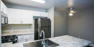 The Lido Apartments - Senior Living Gallery 12