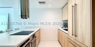 9901 W Bay Harbor Drive Gallery 7