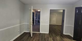 211 Plantation Road Gallery 73