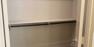 Beautiful Home with a Den Gallery 8