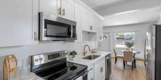 3/2 just renovated in Coquina Key Gallery 9