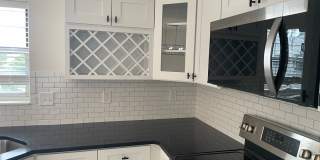 Beautiful 2 Bed, 1.5 Bath Townhome on the Edge of the Desirable Hill Neighborhood Available for Rent Gallery 7