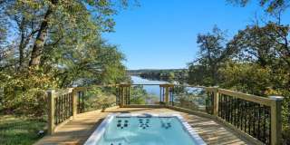 Luxury Lakefront House - Fully Furnished Gallery 32