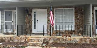 COMPLETELY RENOVATED TOWNHOUSE Gallery 1