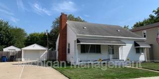 7428 Deering St Gallery 27