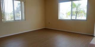 1 bedroom, 1 bathroom end unit condo beachside Gallery 4