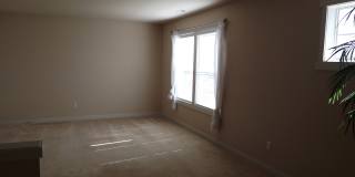 Beautiful 3 bedroom 2 1/2 bath 2 Story Home in Puyallup! Gallery 15