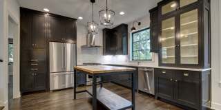 1208 W 22 1/2 St Gallery 7