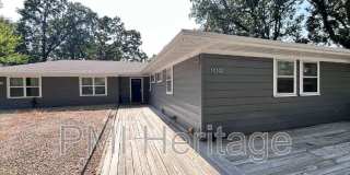 1139 N Sunset Dr Gallery 1