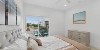 Pearl 13 at Pompano Beach Gallery 8