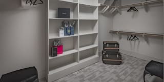 Preston Hollow Village Gallery 16