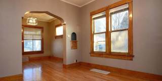 Beautiful 5 Bedroom Home! Gallery 10