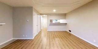 Charming Bothell Condo in a Fantastic Location! (Lower rent for 8 of 12 months Gallery 4