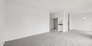 Lakewood Apartments at Lake Merced Gallery 16