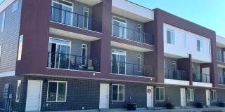 A 2 BED, 2.5 BATH DEAL THAT'S UNBOO-LIEVABLE! CLEARFIELD + 2 WEEKS FREE! Gallery 1