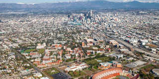 1321 W 36th Place Apartments Gallery 47