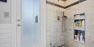 1654 Farmington Circle Gallery 15