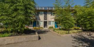 Uptown Lake Oswego Gallery 1