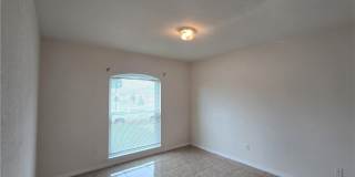 5705 Mandalay Gallery 39