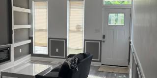 1729 North Caroline Street - Room 4 Gallery 8