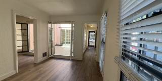 4956 S San Vicente Blvd Gallery 17