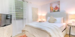 517 BAYPORT WAY Gallery 25