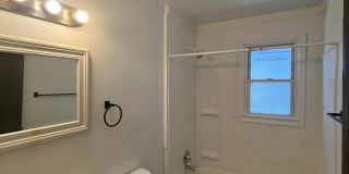 380 Seneca Ave Gallery 5