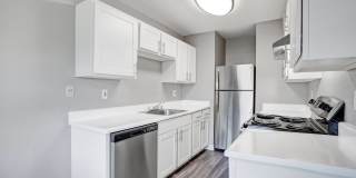 The Henley Apartment Homes Gallery 13