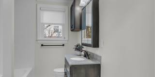 719 Woodmere Drive Gallery 9
