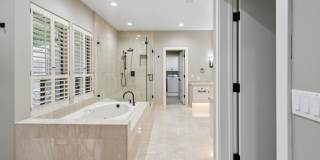 Elegant Los Altos Townhouse Near Redwood Grove & Shoup Park Gallery 27