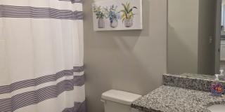 2 Bed 2 Bath Gallery 18