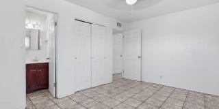 157 CHERRY Street Gallery 28