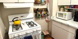 993 Memorial Dr Gallery 19