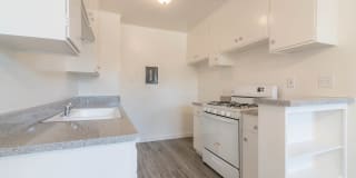 Sunland Park Apartments Gallery 7