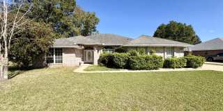 15677 MOSS HOLLOW Drive Gallery 48