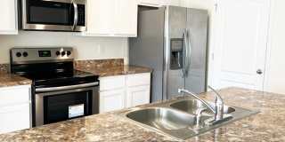 Like New 3/2 Northside home Gallery 19