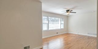 Room in 4 Bedroom Home at Santa Monica Dr Gallery 5