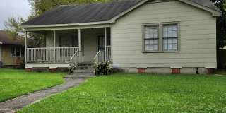 239 West Drive Gallery 1