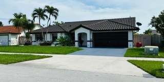 14934 SW 168th Ter Gallery 1